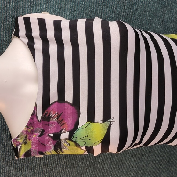 Caché Horizontal Striped Bodycon Dress With Floral Splash - Picture 7 of 13